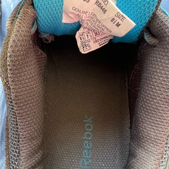 Grey with blue accent Reebok Safety shoes, slip & oil resistant. - Picture 4 of 6